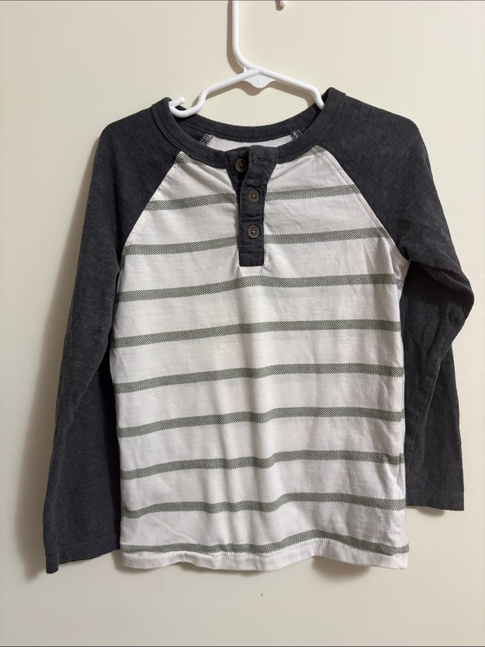 Old Navy Long-Sleeve Henley Tee - Charcoal Sleeves with White & Olive Stripes